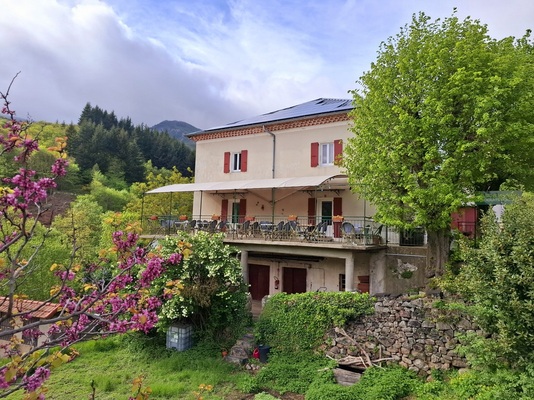 Auberge Arthéa Hotel de charme Tauriers