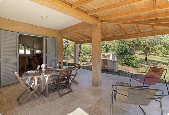 Maison Climatisée, 6 personnes, à 10 min de Porto-Pollo gîte à louer Petreto-Bicchisano