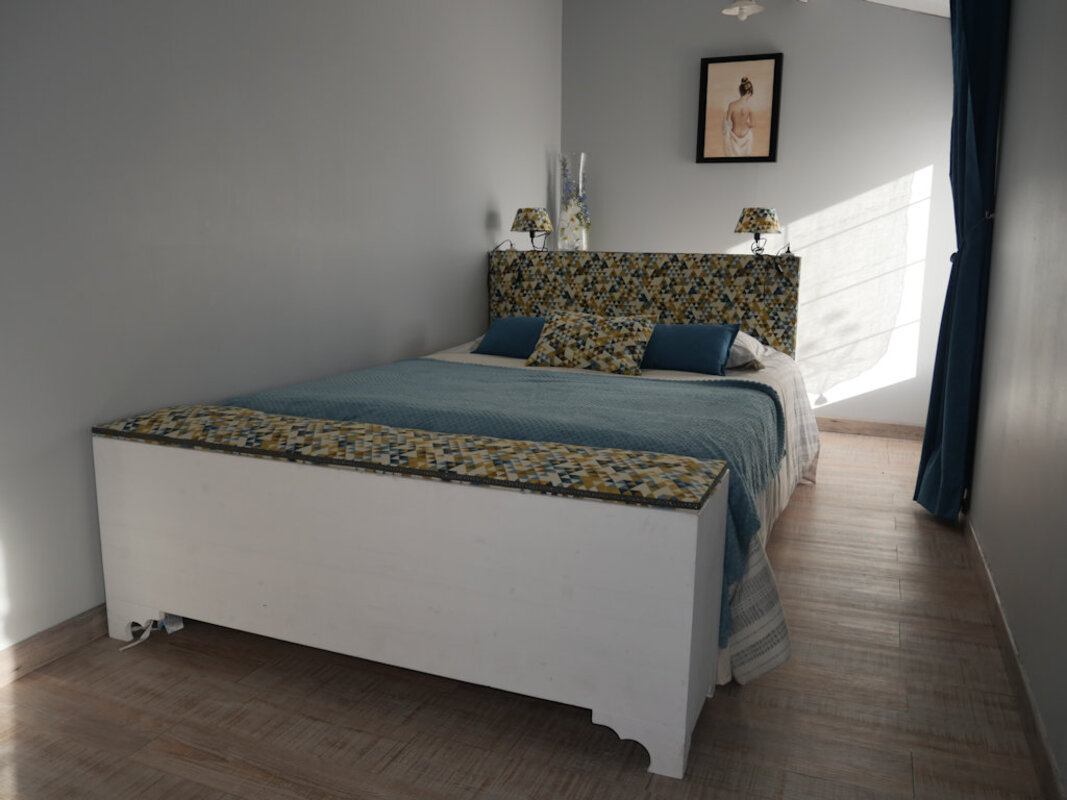 Chambre côté rue