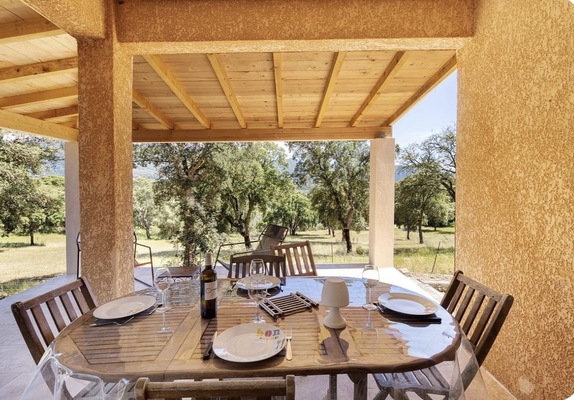 Maison Climatisée, 6 personnes, à 10 min de Porto-Pollo gîte à louer Ciontra