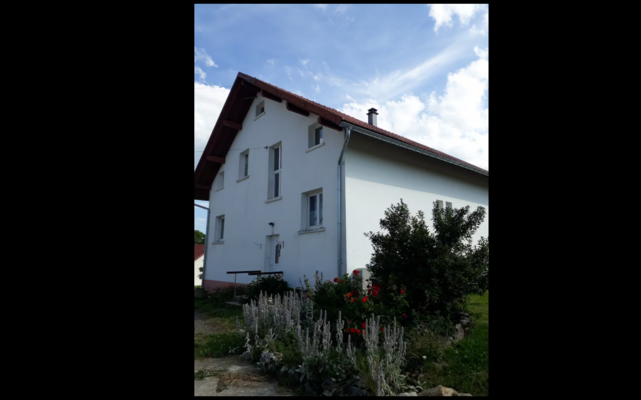 Appart 100 m2 dans le haut DOUBS gîte à louer Mancenans-Lizerne