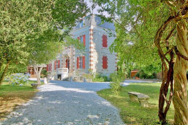 Villa CORINA chambre d'hôte Hautes-Pyrénées